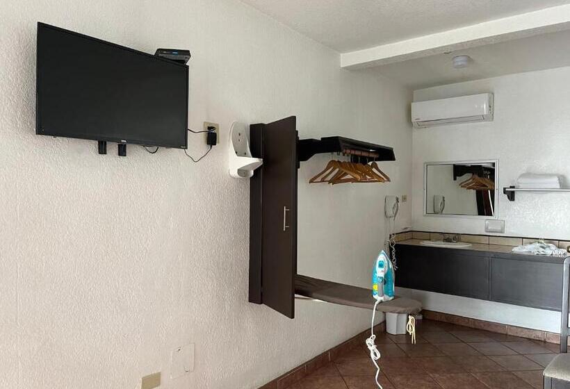 اتاق استاندارد سه نفره, La Quinta Bonita