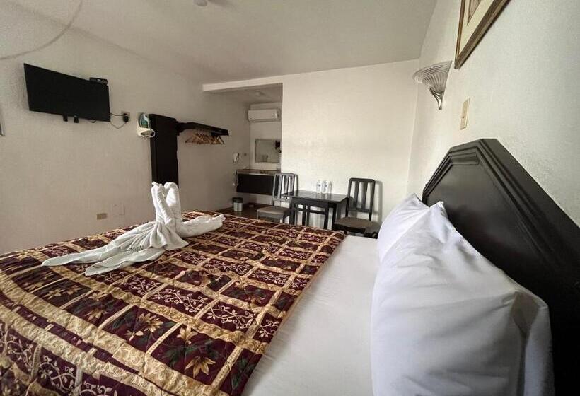 سوییت جونیور, La Quinta Bonita