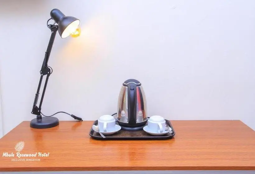 اتاق لوکس یک تخته, Mbale Rosewood