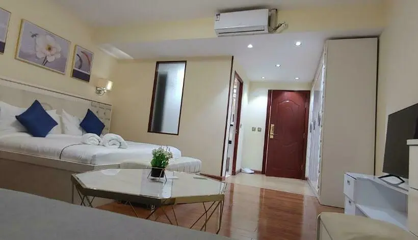 سوئیت با تخت بزرگ, Atmosphere Hotel & Spa