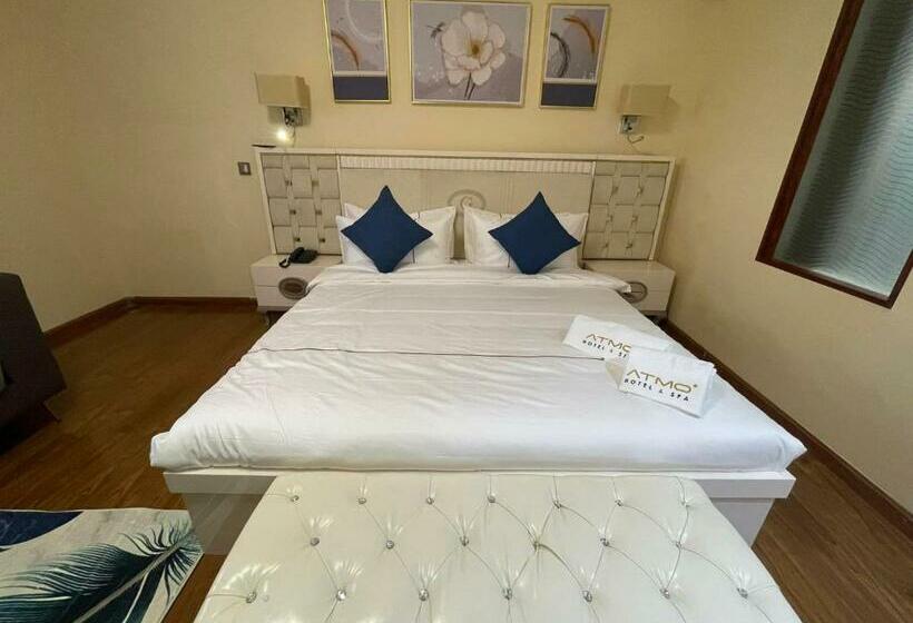 سوئیت با تخت بزرگ, Atmosphere Hotel & Spa