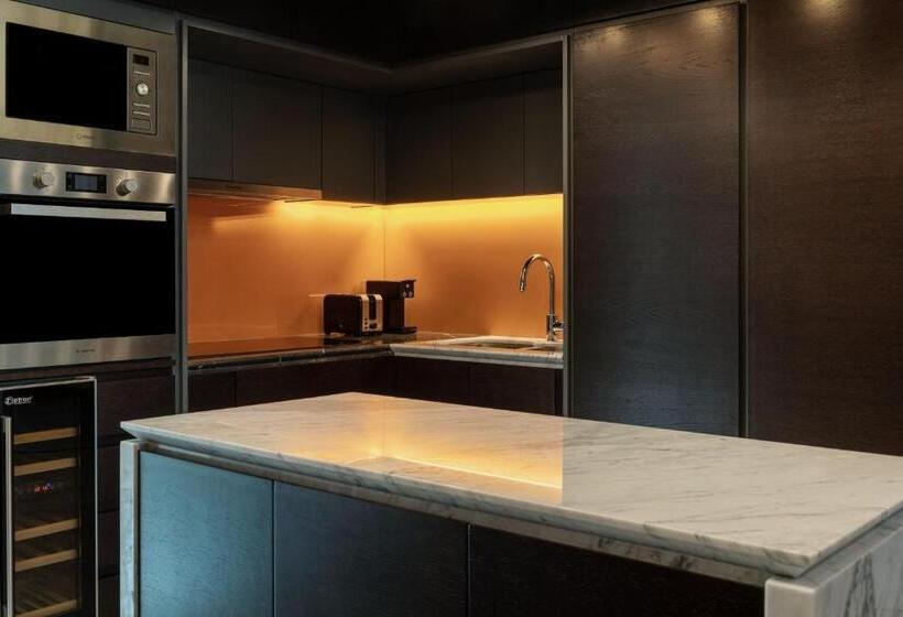 آپارتمان ممتاز سه‌خوابه رو به دریا, Le Royal Méridien Doha