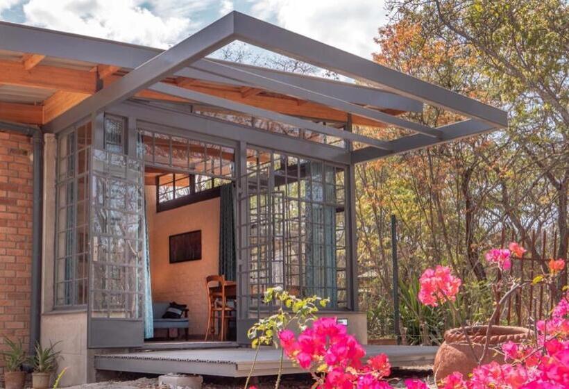 Deluxe room with river view, Nature On The Hill