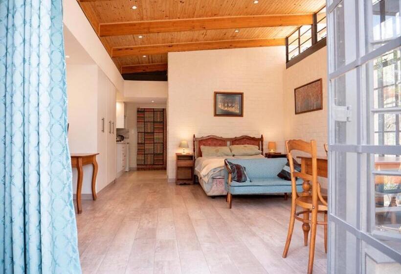 Deluxe room with river view, Nature On The Hill