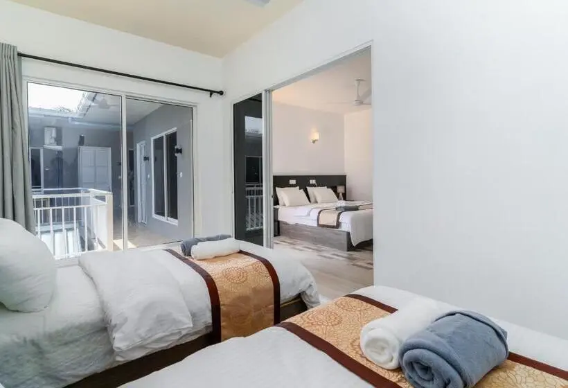 Deluxe Suite King Bed, Casaparadiso   Beach View