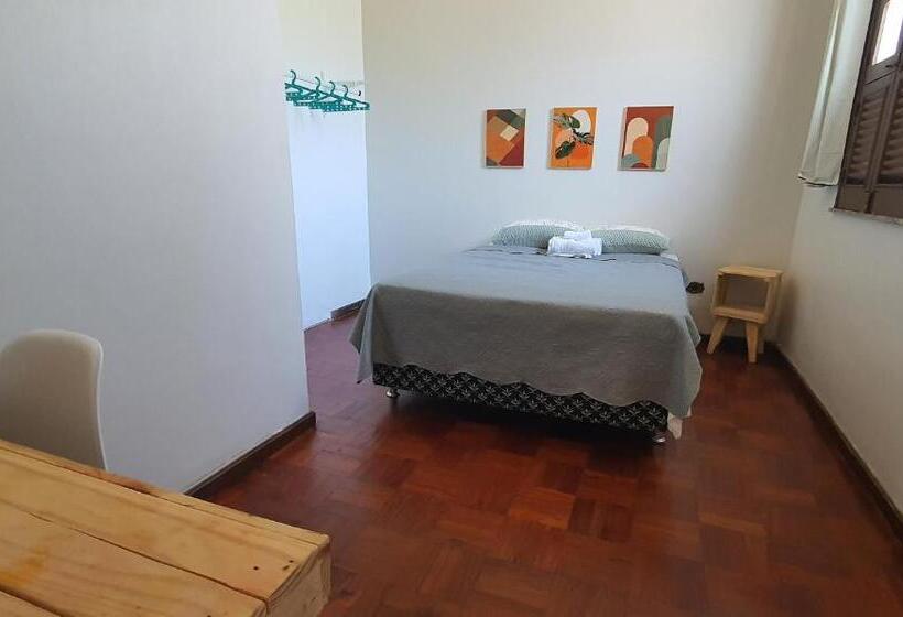 Quarto Standard Banheira Exterior, Casa 307