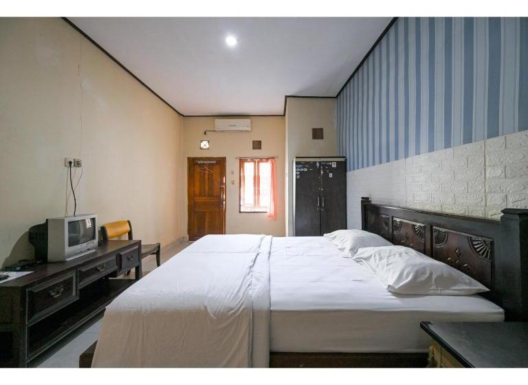 수피리어 룸, Pondok Syariah Denpasar Mitra Reddoorz