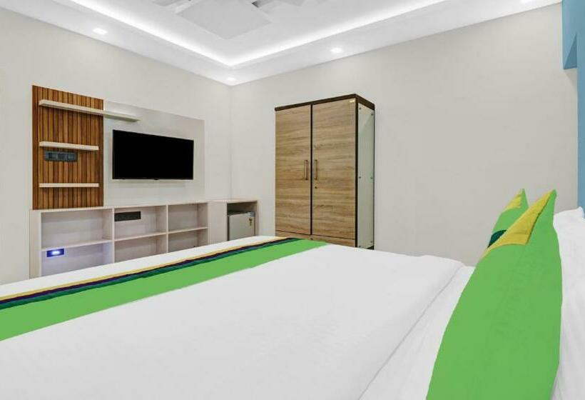 スーペリアールーム, Treebo Pushpak Service Apartment