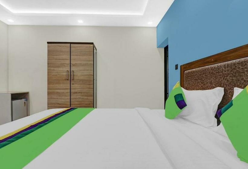 スーペリアールーム, Treebo Pushpak Service Apartment