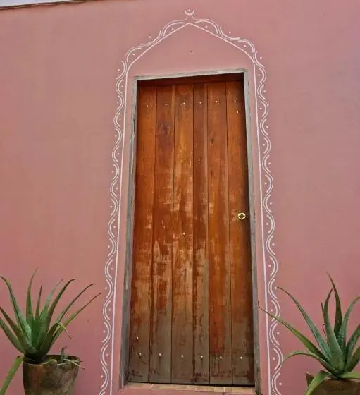 Standard Tent, Casa Das Irmãs   Só Mulheres   Women Only
