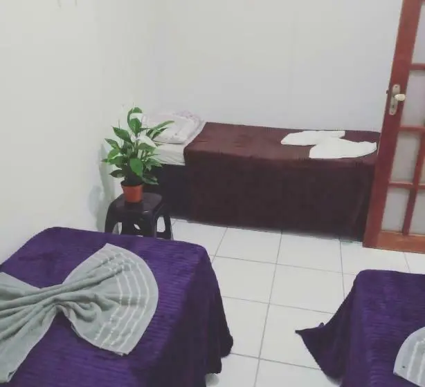 スタンダードトリプルルーム, Hostel Hotel Califórnia