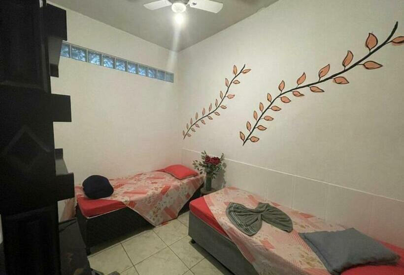 标准间, Hostel Hotel Califórnia