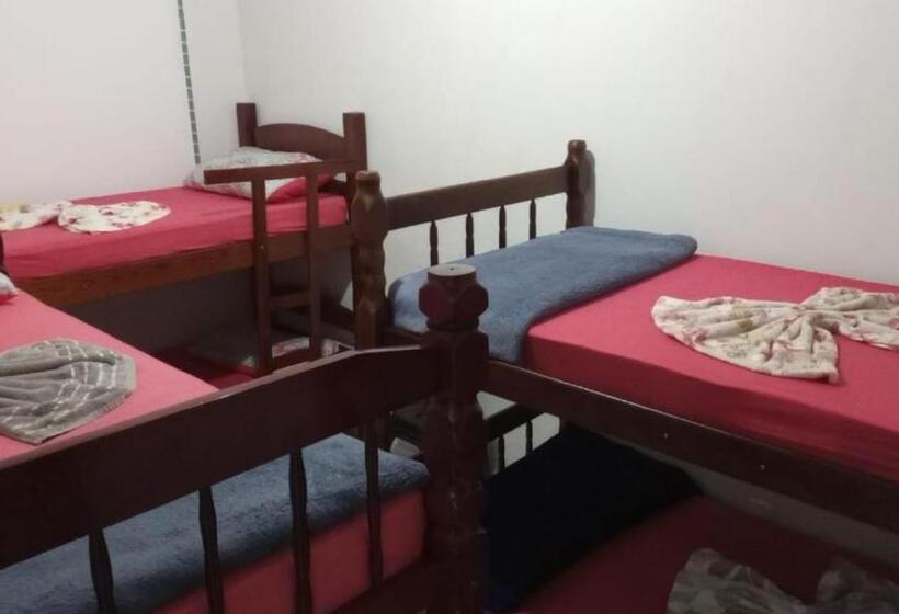 패밀리 룸, Hostel Hotel Califórnia
