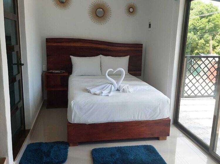 Номер Deluxe, Naomi City Center