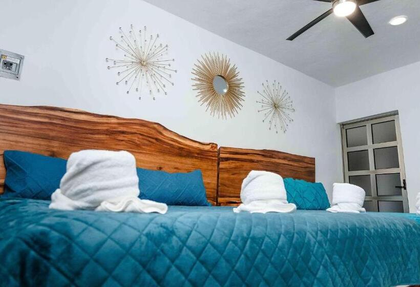 Номер Deluxe, Naomi City Center