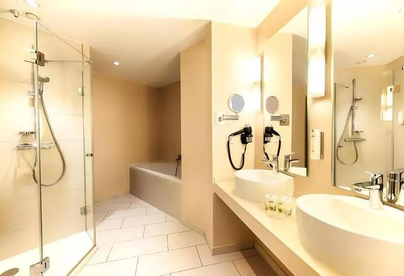 اتاق خانوادگی, Achat Hotel Bremen City