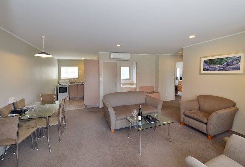 آپارتمان 2 خوابه, Brougham Heights Motel