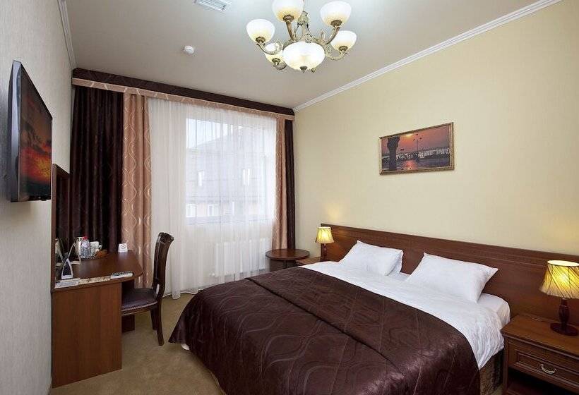 اتاق استاندارد, Amici Grand