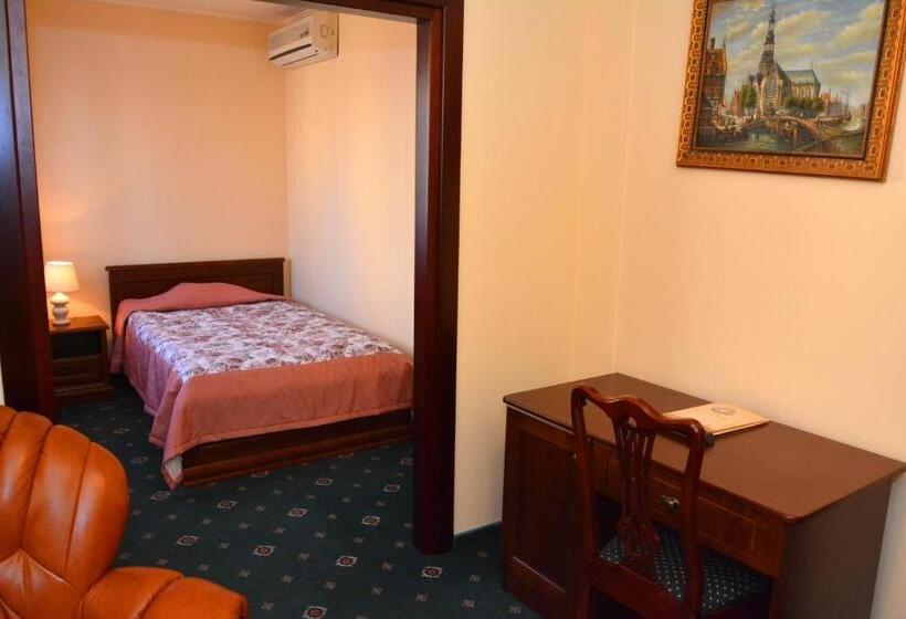 اتاق راحتی یک تخته, Atrium