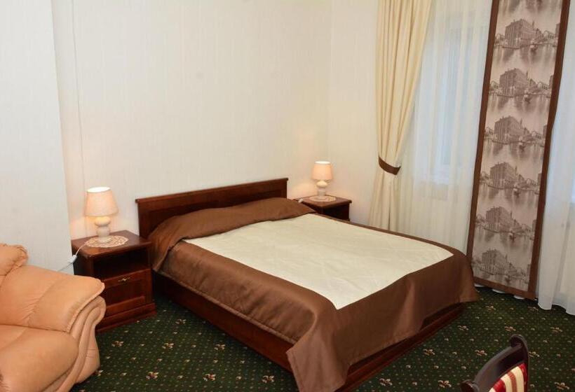 اتاق راحتی, Atrium