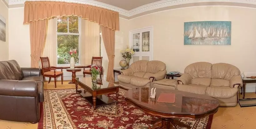 Superior-huone, Beaumont Guest House Windermere   Adult Only   Free Car Park & Off Site Access To The Local Health C