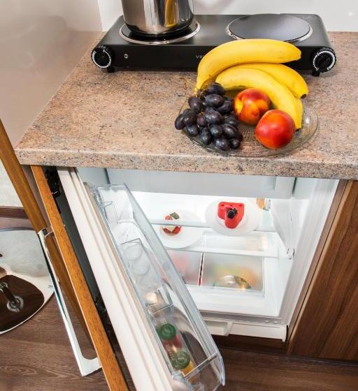 استودیوی استاندارد, Bonapart Hotel By Uhm