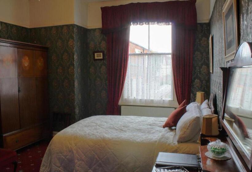 اتاق کلاسیک, The Sycamore Guest House