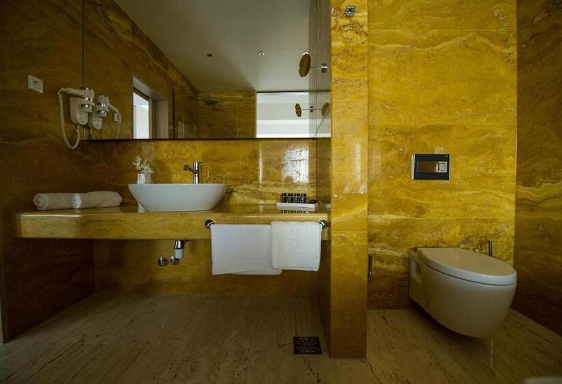 جناح رئاسى, City Hotel Mostar