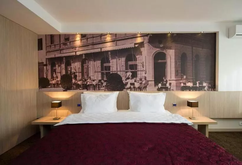 سوییت لوکس, City Hotel Mostar