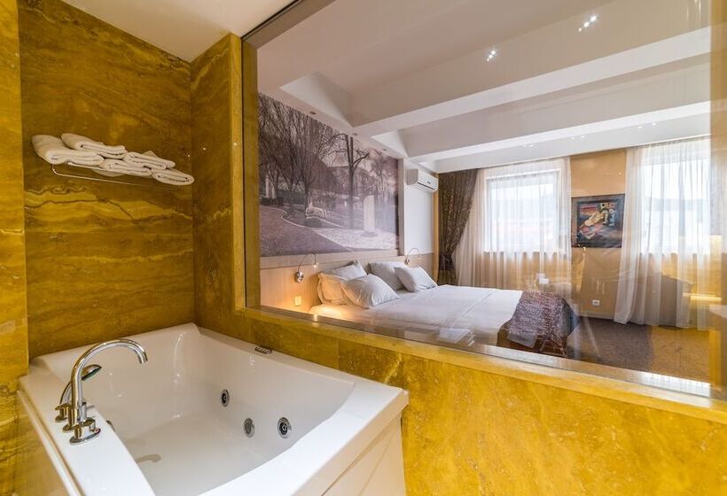 جناح رئاسى, City Hotel Mostar