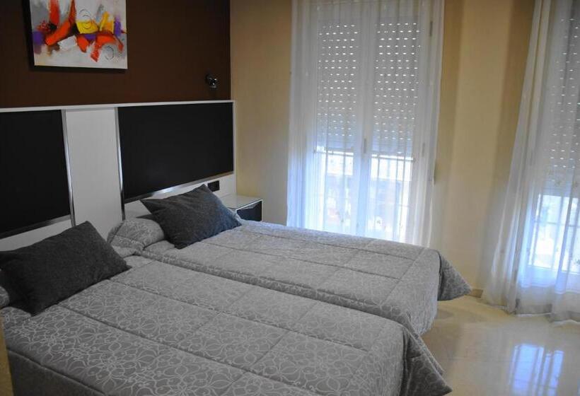 غرفة قياسية, Navarro