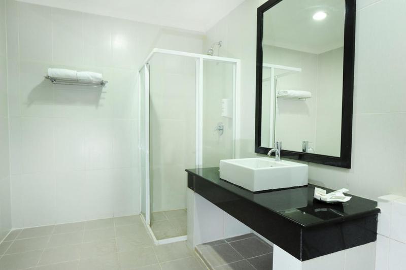 スタンダードルーム, Palace