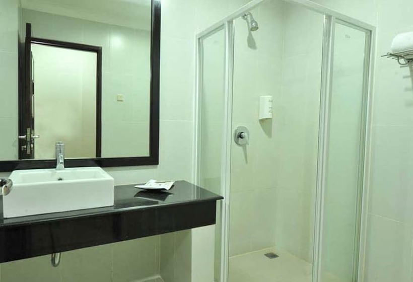 デラックスルーム, Palace