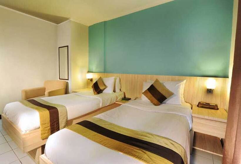 デラックスルーム, Palace