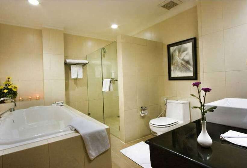 スイート, Palace