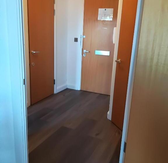 شقة غرفة نوم واحدة مطلة على المدينة, Quality City Leicester