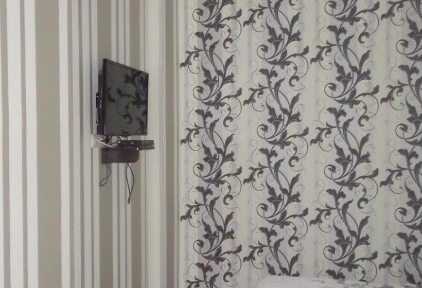 اتاق استاندارد, Royal