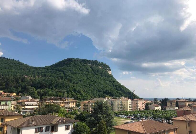 １ベッドルームアパートメント, Rta Doria