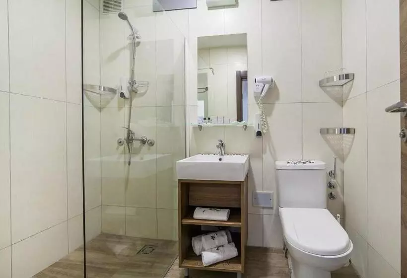 اتاق سوپریور خانوادگی با چشم‌انداز دریا, Sato Conference & Spa Resort