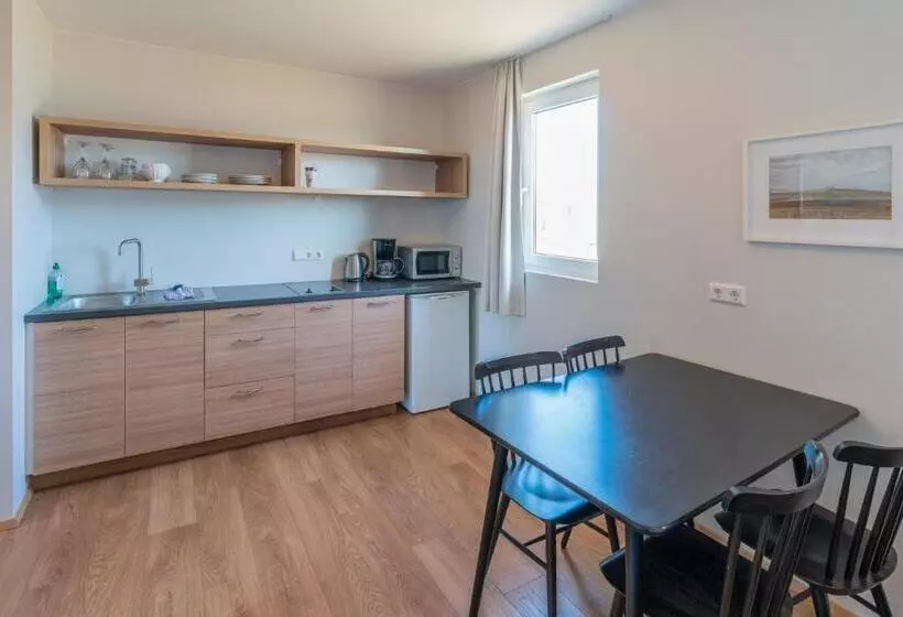 2 Bedroom Apartment