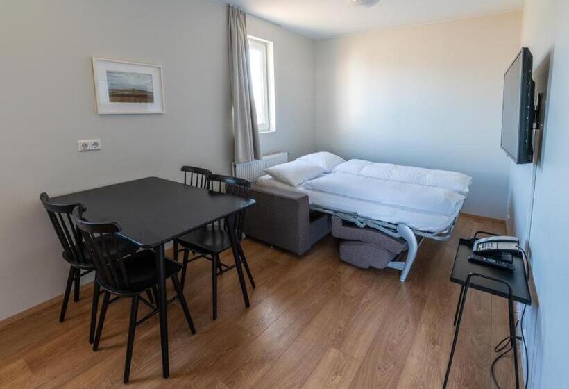 آپارتمان 2 خوابه, Stracta