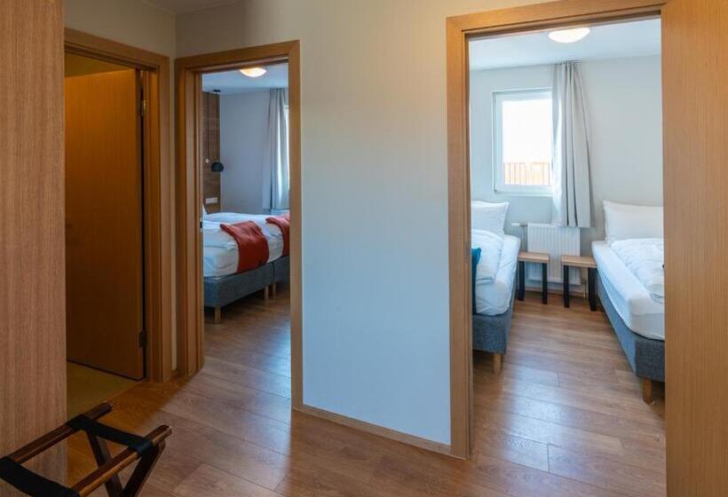 آپارتمان 2 خوابه, Stracta