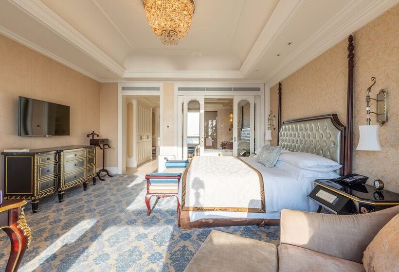 غرفة ديلوكس مطلّة علي البحر, The Castle Hotel, A Luxury Collection Hotel, Dalian