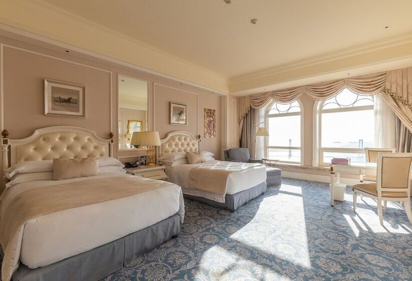 غرفة قياسية مطلّة علي البحر, The Castle Hotel, A Luxury Collection Hotel, Dalian