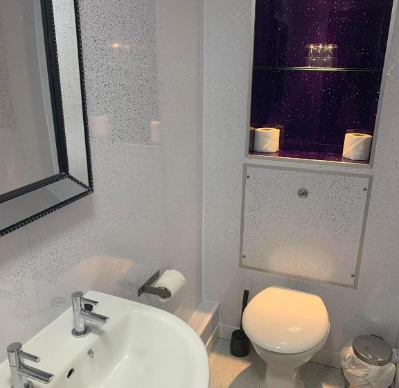 חדר משפחתי, The Jubilee Hotel East  With Spa Facilities