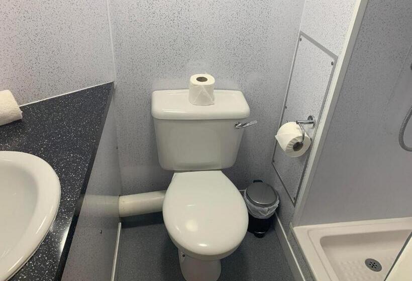 Семейный Номер, The Jubilee Hotel East With Spa Facilities