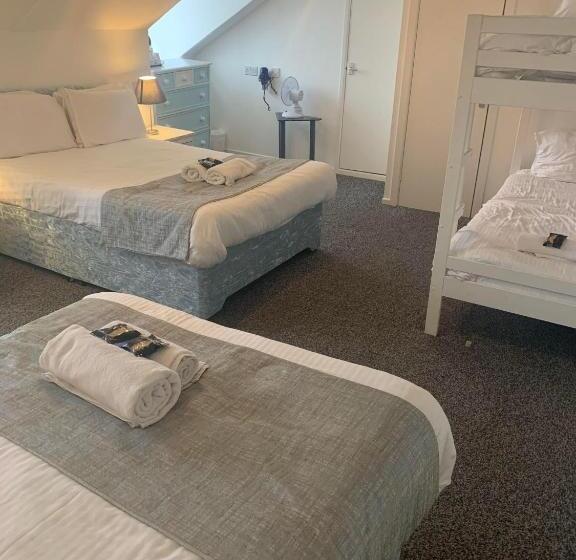 Семейный Номер, The Jubilee Hotel East  With Spa Facilities