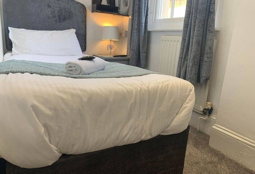 Одноместный Номер Basic, The Jubilee Hotel East  With Spa Facilities