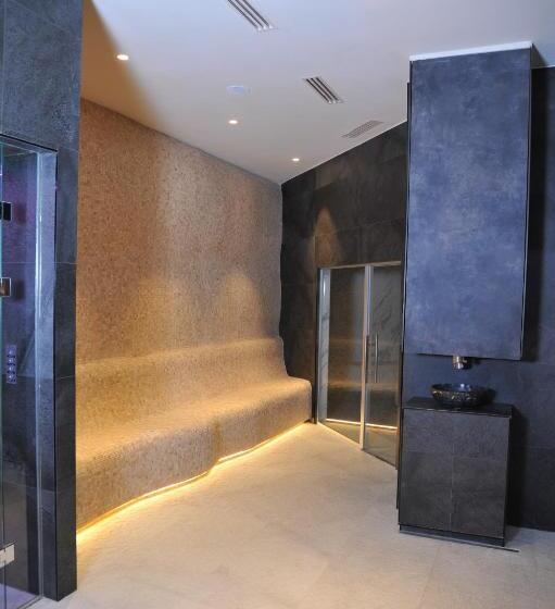 آپارتمان دوبلکس 1 خوابه, Family Apart Woodside