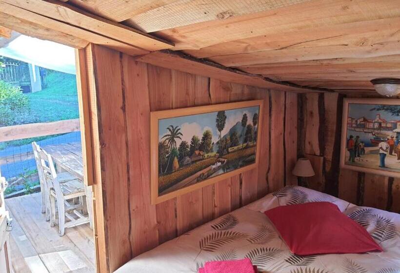 スタンダードルーム, La Cabane, Petite Chambre Agréable Chez L Habitant, Maison Toute En Bois